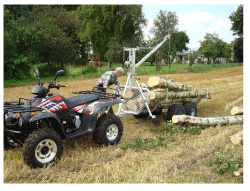 ATV med tømmervogn