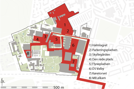 Kortet viser, hvilke byrum på Carlsberg, som arbejderne anså som så vigtige, at de fik kaldenavne i dagligtalen. Disse er betydelige kilder til at forstå hverdagspraksisser på stedet. Med rødt angives den rute, der var planlagt for at lede tankbiler gennem bryggeriet. Illustration: Svava Riesto og Rikke Welan