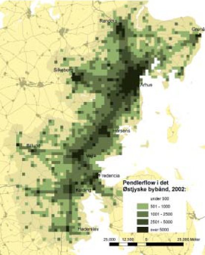 Figur 2: Kortet viser pendlerfl owet for pendling inden for det østjyske bybånd i 2002. Opgørelsen er baseret på Danmarks Statistiks Register-baserede arbejdsstyrkestatistik.