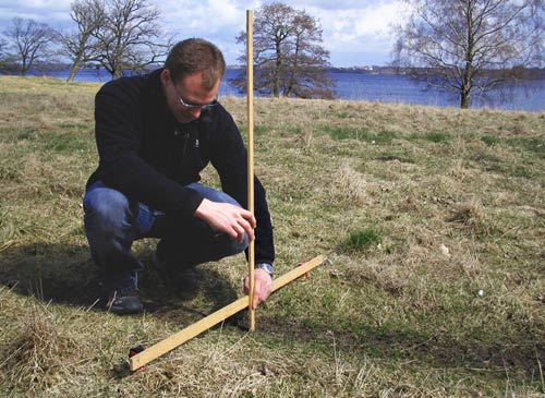 Figur 4: Simpelt mål af komprimeringsgrad vha. tommestok.