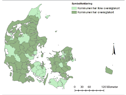 Figur 2. Kommuner med og uden oversigtskort over registrerede forekomster af kæmpe-bjørneklo.